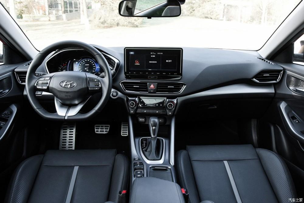 hyundai-lafesta-2022-duoc-cai-tien-de-doi-dau-honda-civic-3